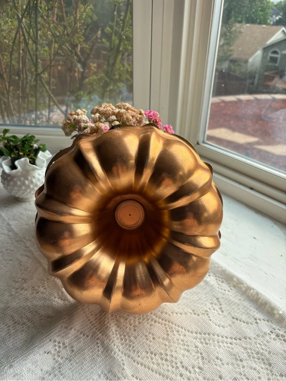 Decorative Copper Bundt Pan Vase Accent